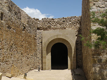 Restoration of the main entrance of the Rio Fortress
